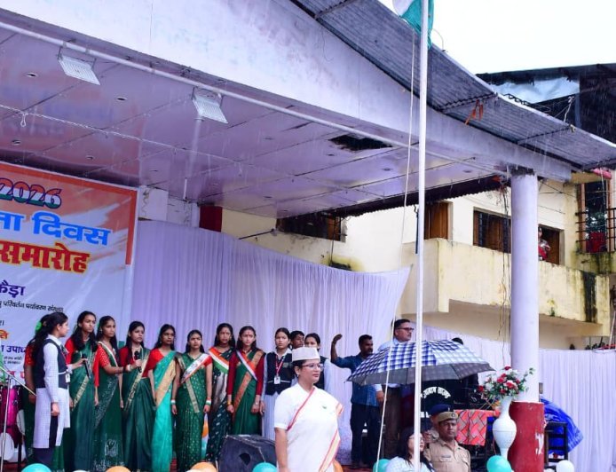 बागेश्वर : बागेश्वर में धूमधाम से मना स्वतंत्रता दिवस, मेधावी छात्र सम्मानित