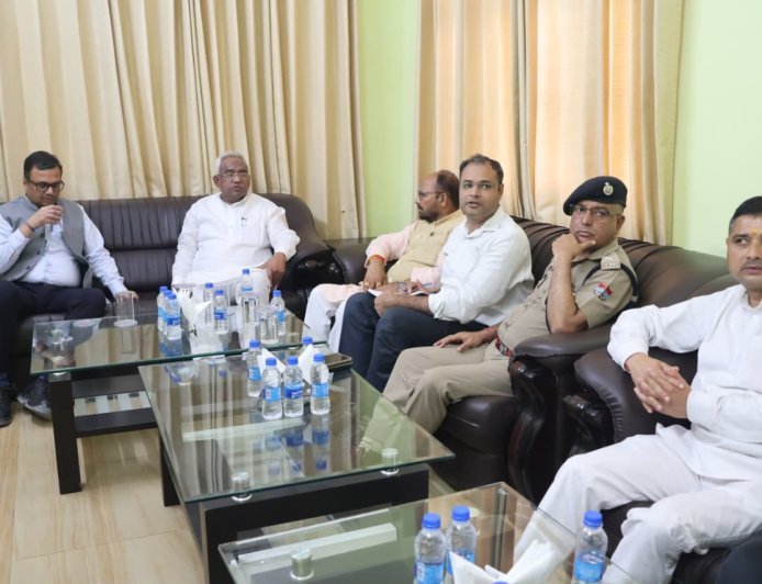 चमोली : टीएचडीसी टनल में रेस्क्यू अभियान जारी, 12 श्रमिक सुरक्षित बाहर; 2 की तलाश जारी