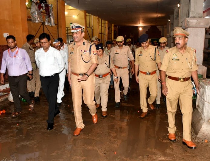 लखीमपुर खीरी : कांवड़ यात्रा व जलाभिषेक शांतिपूर्ण संपन्न, पुलिस रही मुस्तैद