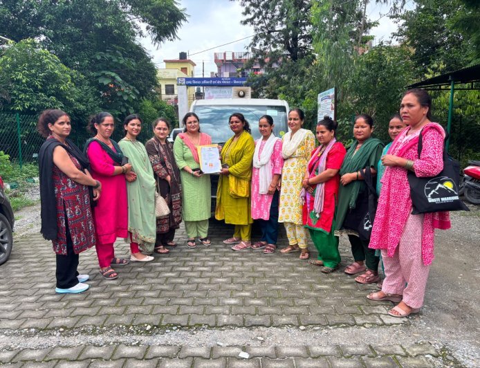 देहरादून : पर्यावरण सखियों को मिला कचरा वाहन, गांवों में मजबूत होगी सफाई व्यवस्था