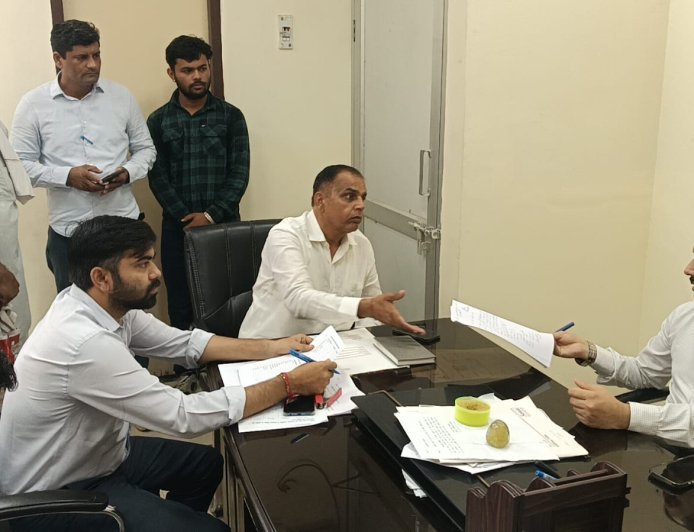 समाधान शिविर में शिकायतों के त्वरित एवं गुणवत्तापूर्ण निपटान के लिए एसडीएम अमित भारद्वाज ने दिए निर्देश* 