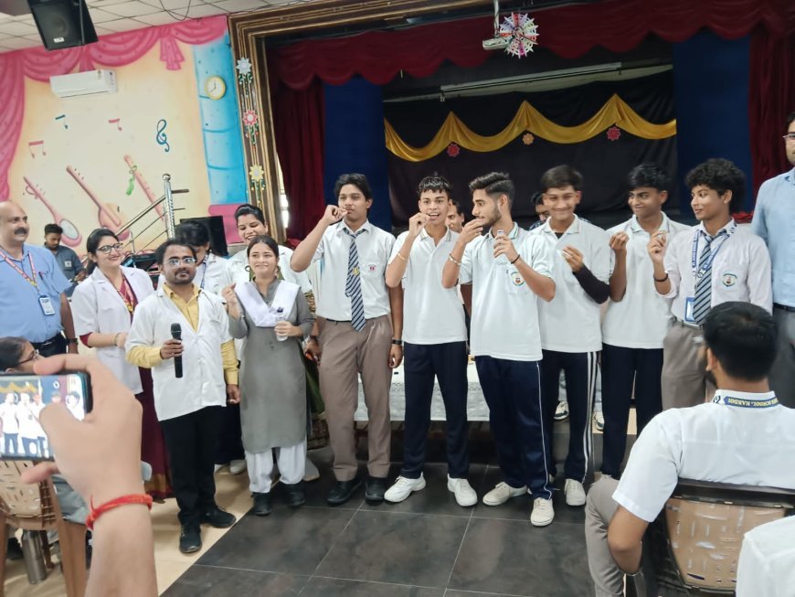 राष्ट्रीय कृमि मुक्ति दिवस पर 2000 से अधिक बच्चों को खिलाई गई एल्बेंडाजोल की दवा