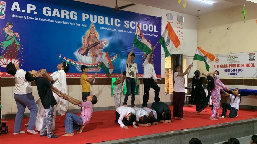 एपीजी गर्ग पब्लिक स्कूल में मनाया स्वतंत्रता दिवस