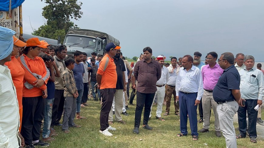 लखीमपुर खीरी : NDRF, SSB और पुलिस टीमें राहत कार्य में मुस्तैद