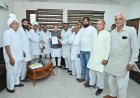 गन्ने का भाव बढ़ाने की मांग लेकर डॉ. अरविंद शर्मा से मिले किसान, पिराई क्षेत्र का मुद्दा भी उठाया