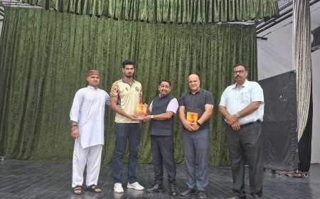 दबाव को कमजोरी नहीं, शक्ति बनाएं : अशोक कुमार
