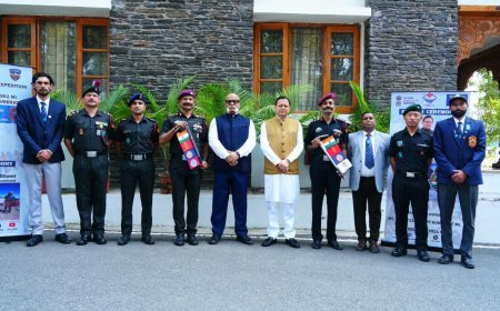 देहरादून : सीएम धामी ने NIM के सफल पर्वतारोहण अभियानों का किया फ्लैग-इन