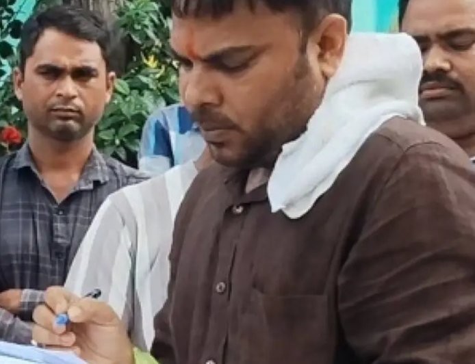 अम्बेडकर नगर: फर्जी सत्यापन का ‘खेल’ पकड़ में आया, ग्राम पंचायत अधिकारी शरद चन्द पर कार्रवाई की जगह चेतावनी की"मीठी गोली"