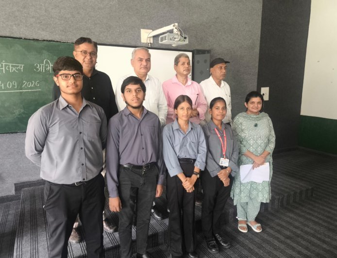 राजकीय बहुतकनीकी संस्थान में मेरे सपनों का भारत विषय पर आयोजित हुई चित्रकला एवं भाषण प्रतियोगिता*