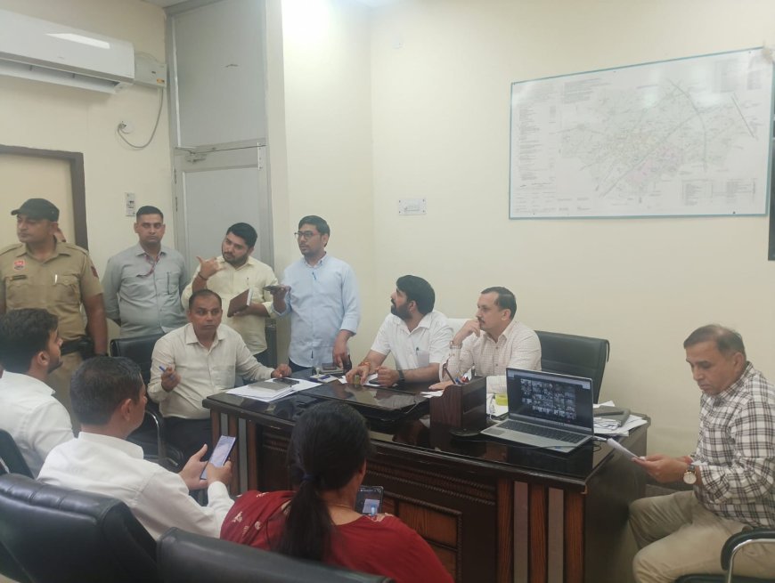 समाधान शिविर में शिकायतों का संवेदनशीलता से समाधान करें अधिकारी : विधायक पवन खरखौदा* 