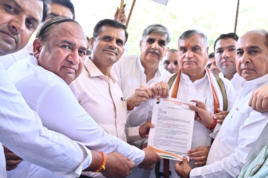 सोनीपत में चलाया ओबीसी हक हुंकार अभियान, जातीय जनगणना के लिए डीसी को सौंपा ज्ञापन