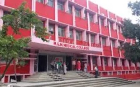 रैगिंग के आरोप सही मिले, 17 मेडिकल छात्रों पर 25-25 हजार जुर्माना
