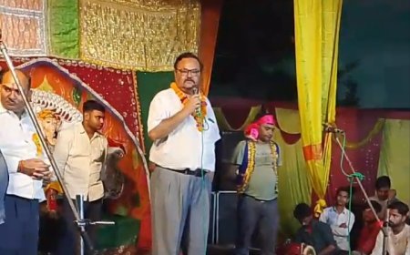 सिकंदरपुर कल्लू की रामलीला का संजय मिश्रा बबलू ने किया शुभारंभ, बोले—मर्यादा पुरुषोत्तम राम के आदर्श अपनाए समाज