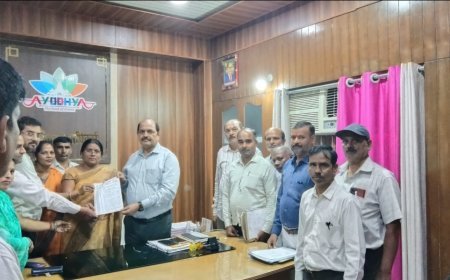 सोशल ऑडिट कर्मचारियों ने दिया ज्ञापन , 12 अक्टूबर से काली पट्टी बांधकर करेंगे कार्य, 20 दिन में मांगें पूरी करने का अल्टीमेटम