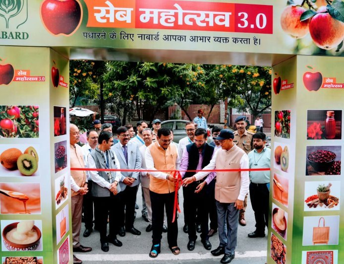 देहरादून :  मुख्य सचिव ने किया ‘सेब महोत्सव 3.0’ का शुभारंभ