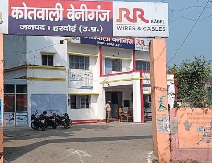 हरदोई में खूनी वारदात: ईंट और कुल्हाड़ी से साधु की हत्या, साथी हिरासत में