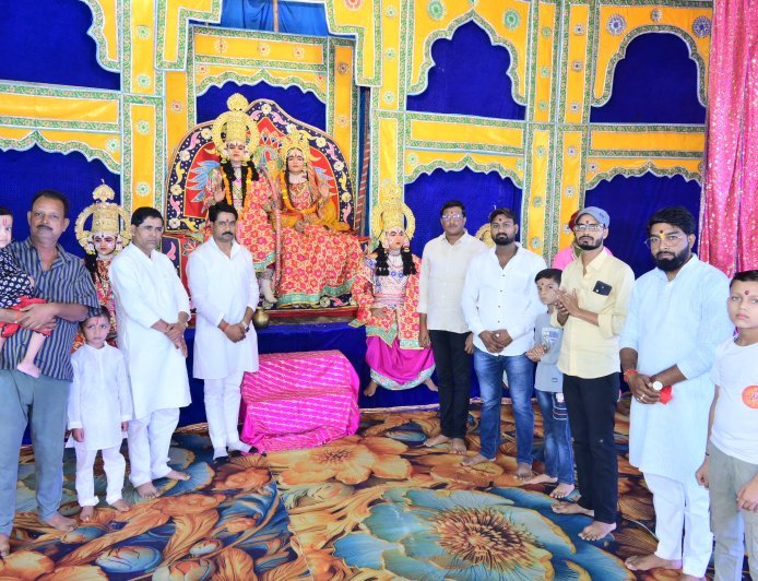 कछौना रामलीला में लक्ष्मण-परशुराम संवाद ने बांधा समां, सीता हरण के मंचन ने श्रद्धालुओं को किया भावविभोर