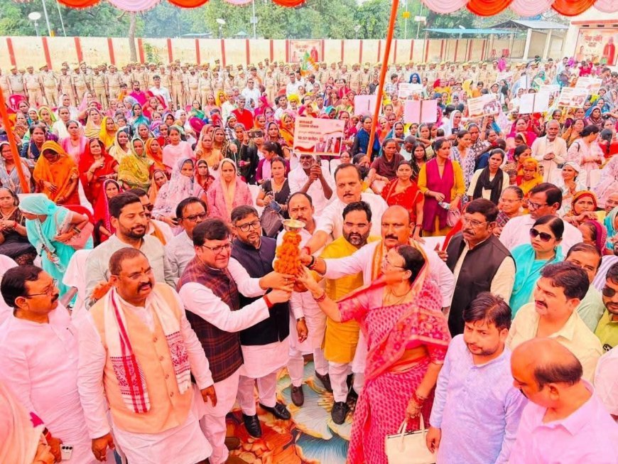 25 साल की सेवा यात्रा से 2047 के संकल्प तक, हरदोई में निकली सेवा ज्योति कलश यात्रा